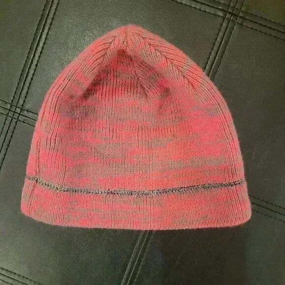 Champion Women’s Pink/Moss Green Acrylic Knit Fleece Lined Beanie - Picture 7 of 7